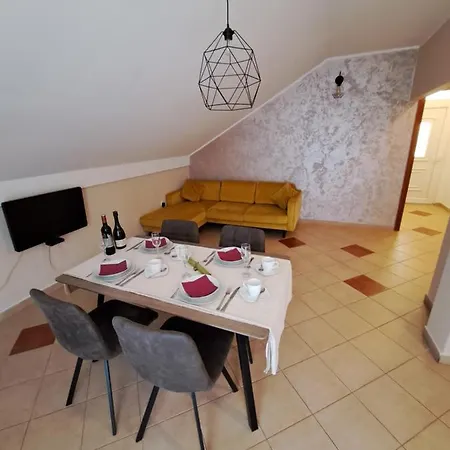 Apartman Marta * Vodice